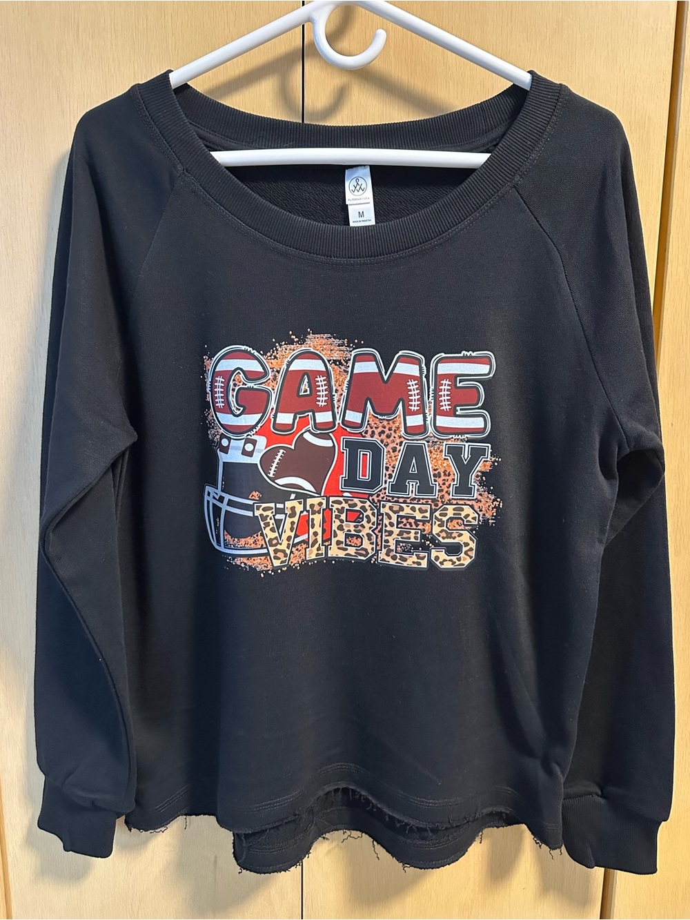 Game Day Vibes Graphic Crewneck Sweatshirt - NIP